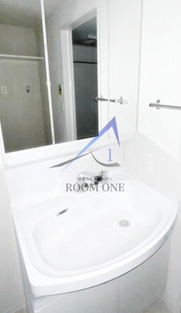 洗面設備　洗面台です。