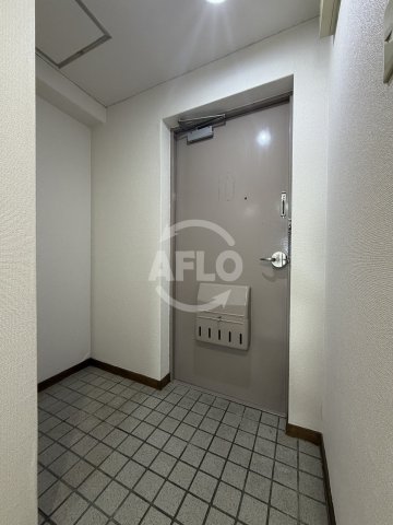 玄関　エフアールみなと通り　　玄関