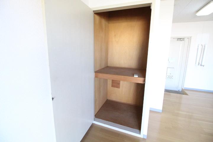 収納　たっぷりとした収納スペースです