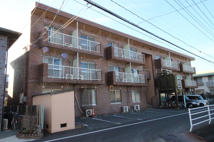 建物外観　外観は落ち着いています