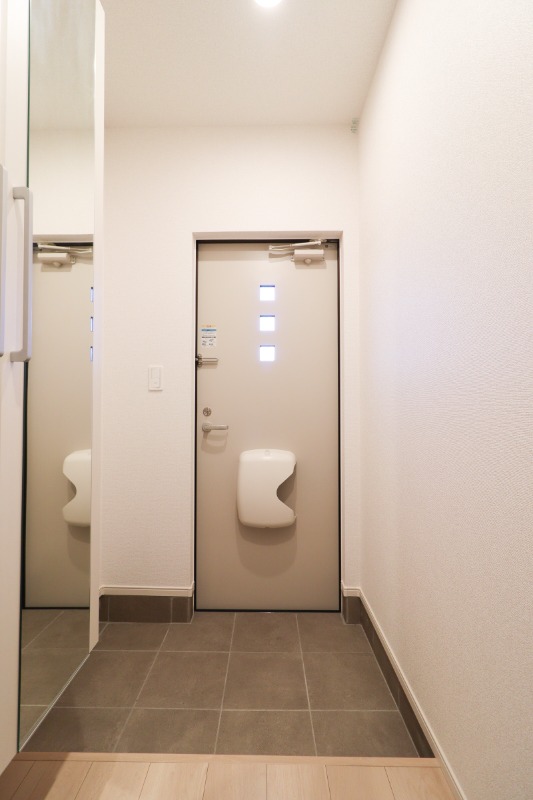 玄関　図面と現状に相違がある場合には現状を優先