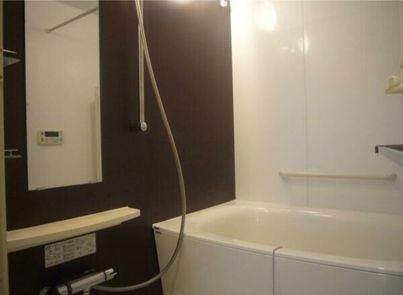 バス・シャワールーム　図面と現状に相違がある場合には現状を優先