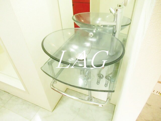 洗面設備　洗面台です。