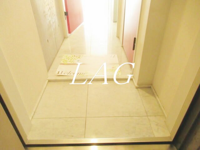 玄関　玄関です。