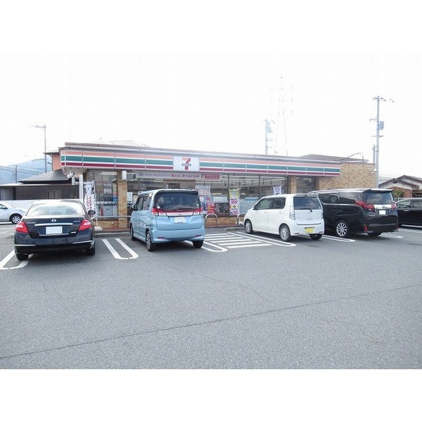 コンビニ　セブンイレブン防府新田店（コンビニ）まで400m