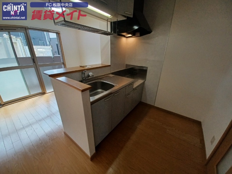 キッチン　同型参考写真