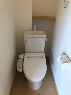 トイレ　※室内画像は別部屋のもの