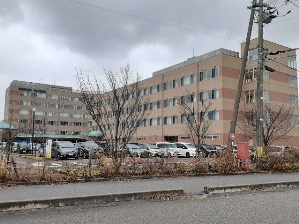 病院　新発田リハビリテーション病院（病院）まで2085m