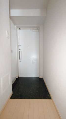 玄関　リライフ浅草店