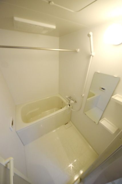 バス・シャワールーム　★お問い合わせはタウンハウジングまで★