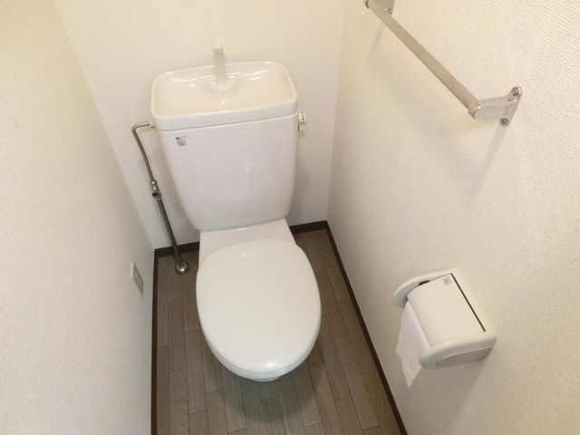 トイレ　別部屋参考