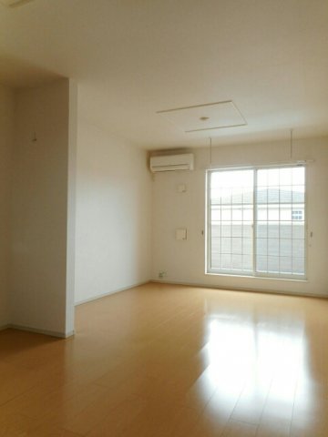 居室・リビング　使いやすいリビングです