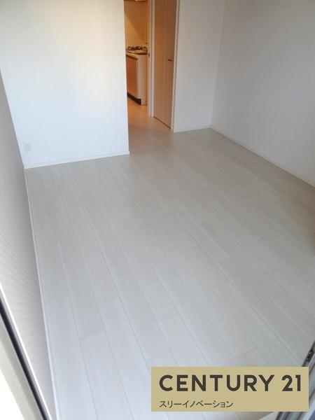 居室・リビング　★明るい室内★