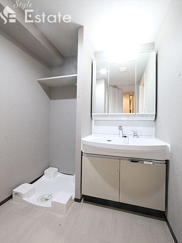 洗面設備　同仕様写真