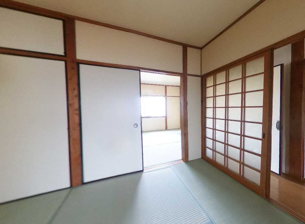 古家ハイツの居間写真