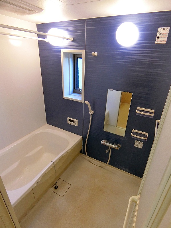 バス・シャワールーム