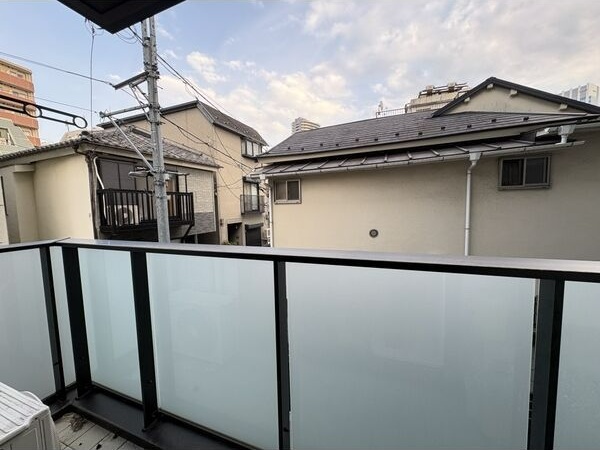 バルコニー　バルコニーがあります