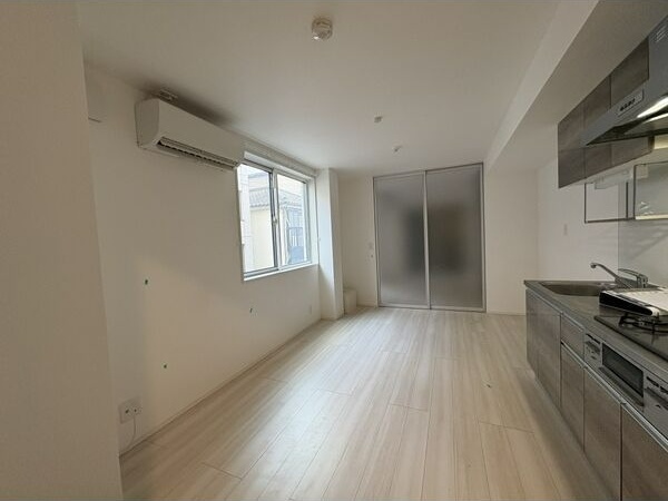 居室・リビング　ゆったりとした居間です