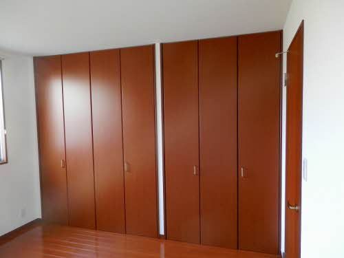 収納　洋室収納