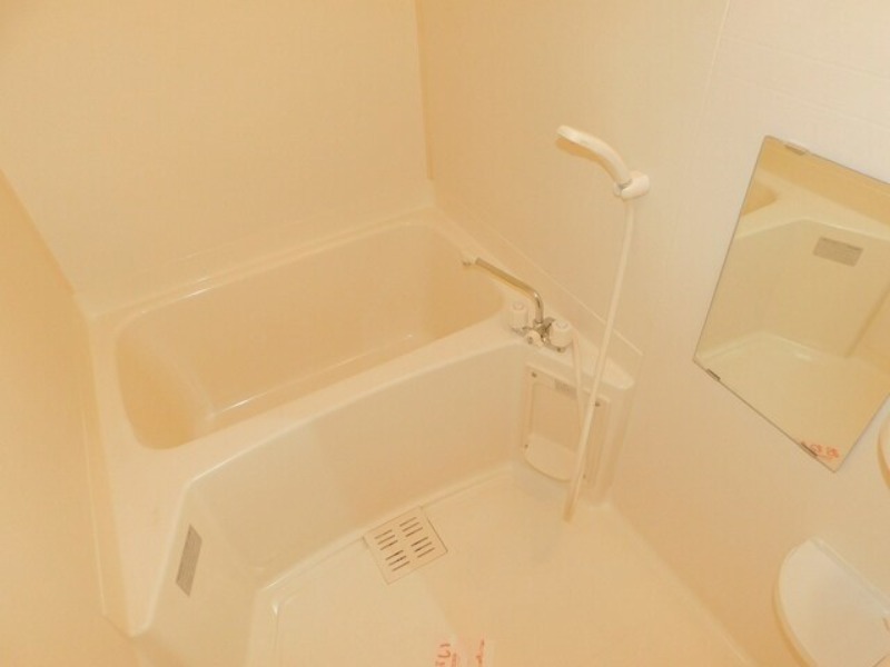 バス・シャワールーム　図面と現状に相違がある場合には現状を優先