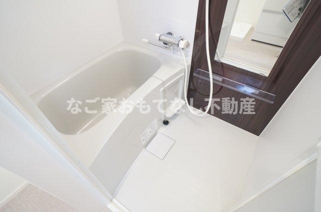 バス・シャワールーム　※同タイプ写真