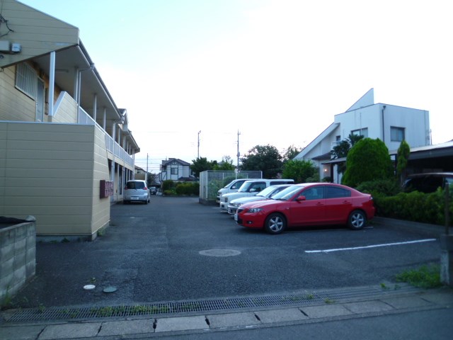 駐車場　お問合せは048-772-8202