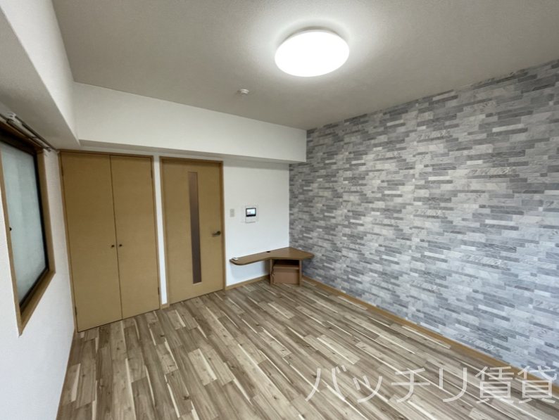 居室・リビング　＊画像は別部屋の為イメージ、現状優先致します