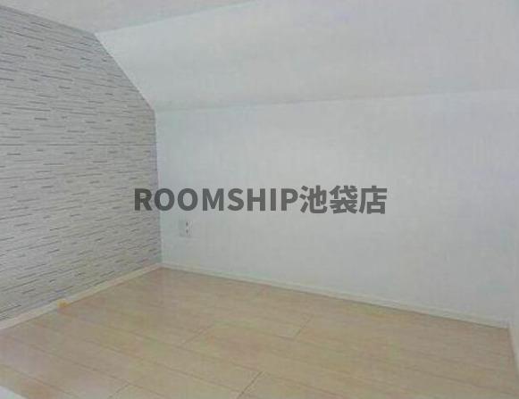 居室・リビング　同仕様写真