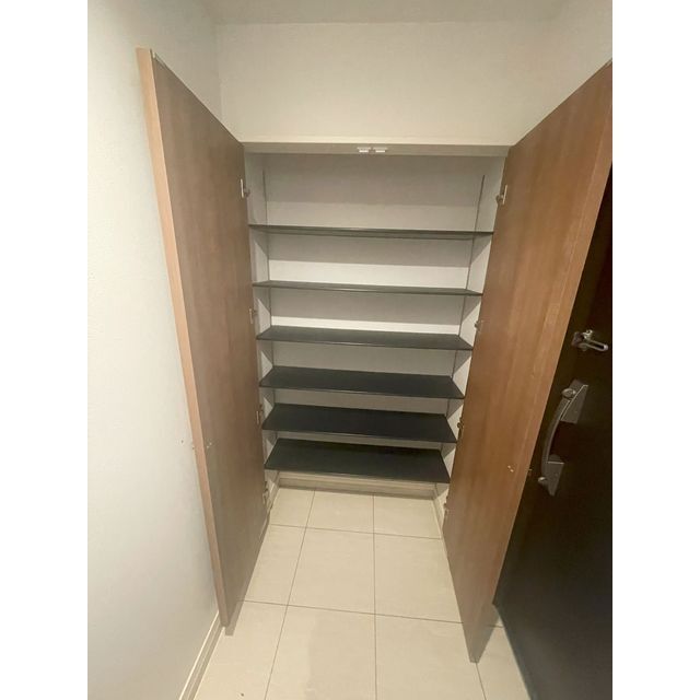 居室・リビング　ネストピア福岡空港駅前