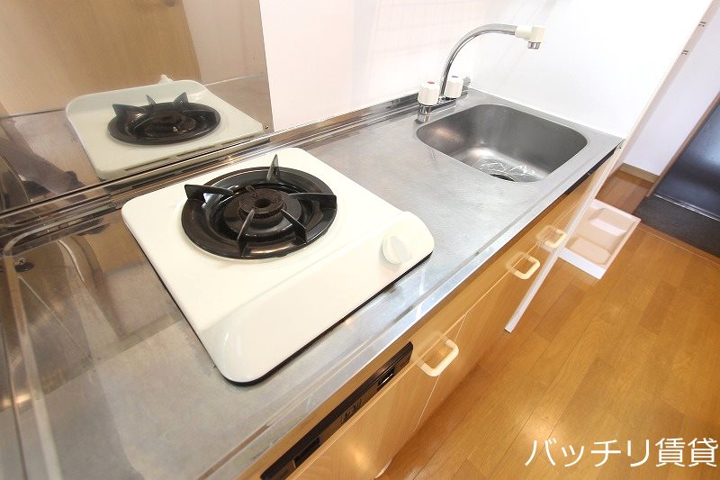 キッチン　※写真は同型タイプの為現状を優先いたします。