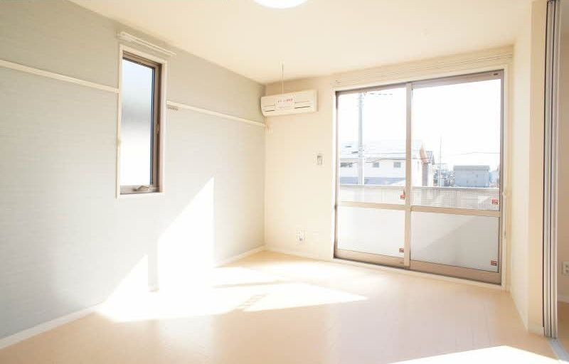 居室・リビング　図面と現状に相違がある場合には現状を優先