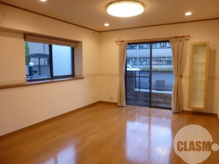 居室・リビング　広々リビング