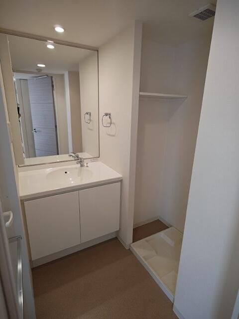 洗面設備　忙しい朝には欠かせない洗面所です