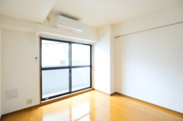 居室・リビング　※別部屋参考写真