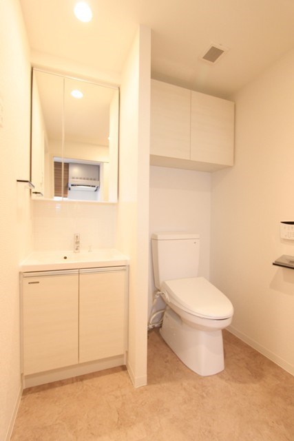 洗面設備　パウダールーム