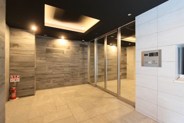 セキュリティ　オートロック完備