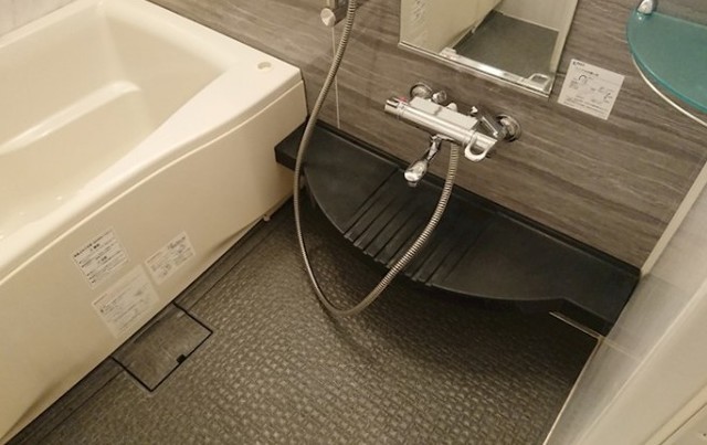 バス・シャワールーム