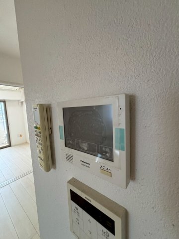 セキュリティ　同物件別部屋写真