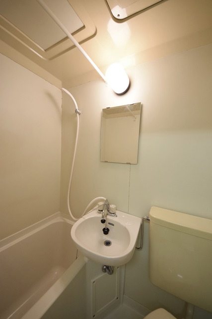 洗面設備　★洗面台には鏡もあります★