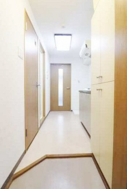 玄関　別部屋同仕様タイプ