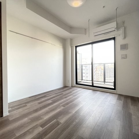 居室・リビング　同仕様タイプです