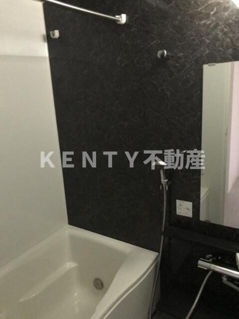 バス・シャワールーム　日々の疲れを癒すお風呂付です