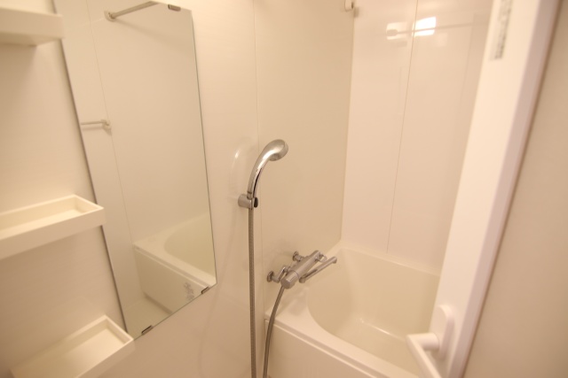 バス・シャワールーム　※別室の参考写真の為、現況優先です。