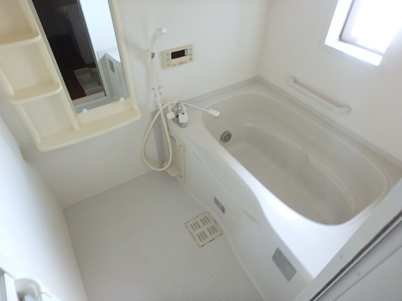 バス・シャワールーム　図面と現状に相違がある場合には現状を優先