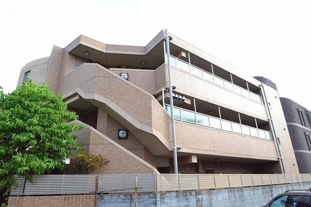 建物外観　☆使いやすい間取り☆