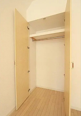 収納　別タイプ部屋　参考写真です