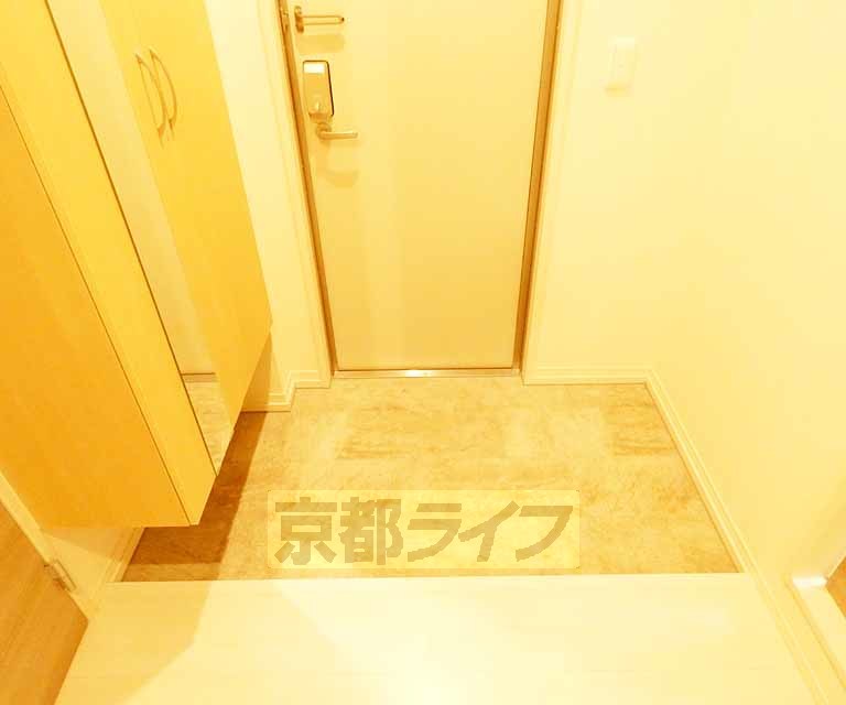 玄関　玄関のスペースも広めです！