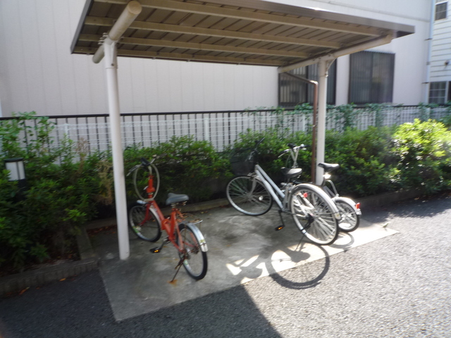 その他共有部分　屋根付き駐輪場☆