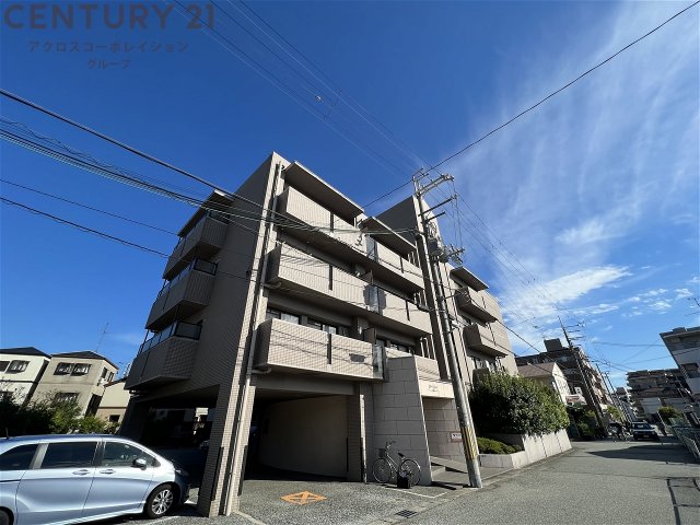 建物外観　オートロック完備☆