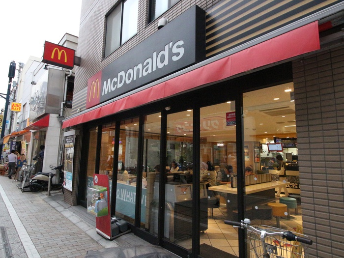 飲食店　マクドナルド（飲食店）まで281m